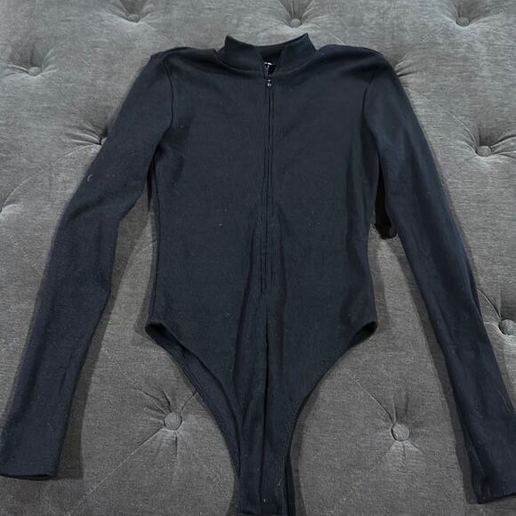 Fashion nova zip front bodysuits size medium - Picture 1 of 4